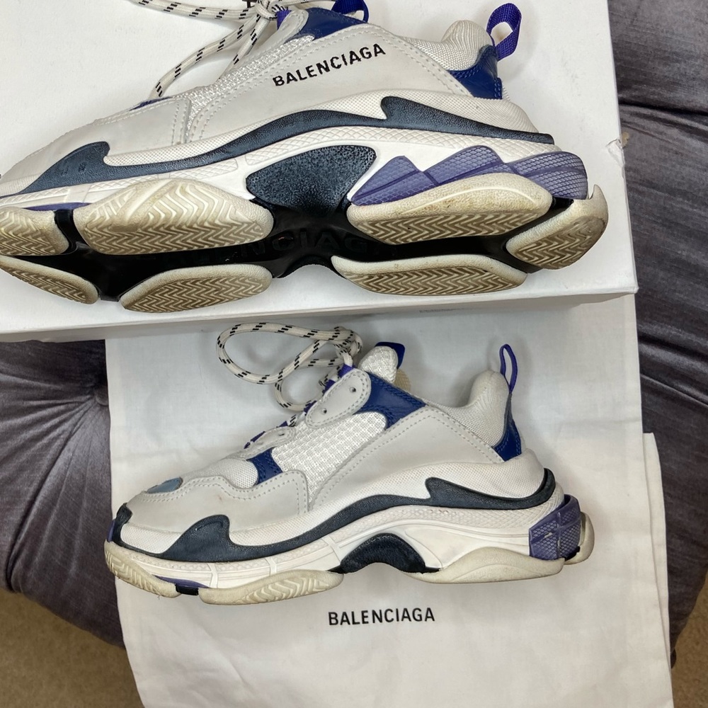 Authentic Balenciaga Triple S Tri color Sneakers - Picture 7 of 8